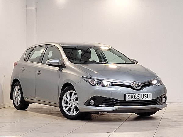 Used Toyota Auris 2015 for sale - 76258236: Photo 1