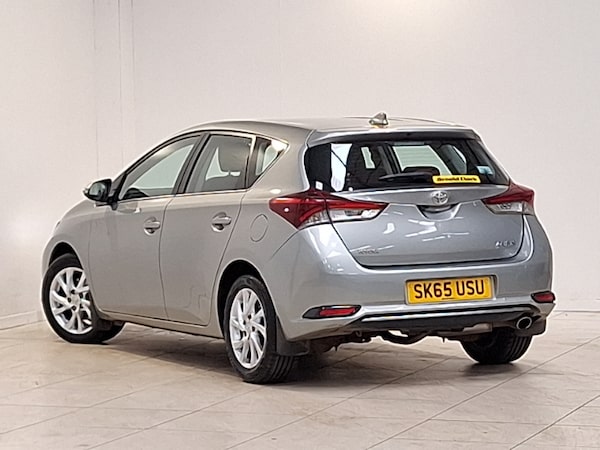 Used Toyota Auris 2015 for sale - 76258236: Photo 3