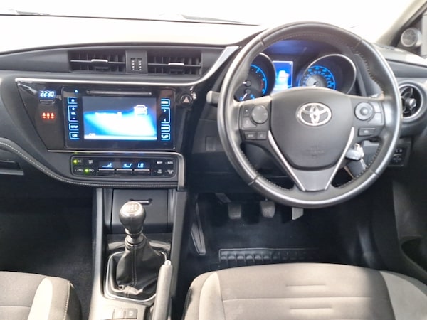 Used Toyota Auris 2015 for sale - 76258236: Photo 7