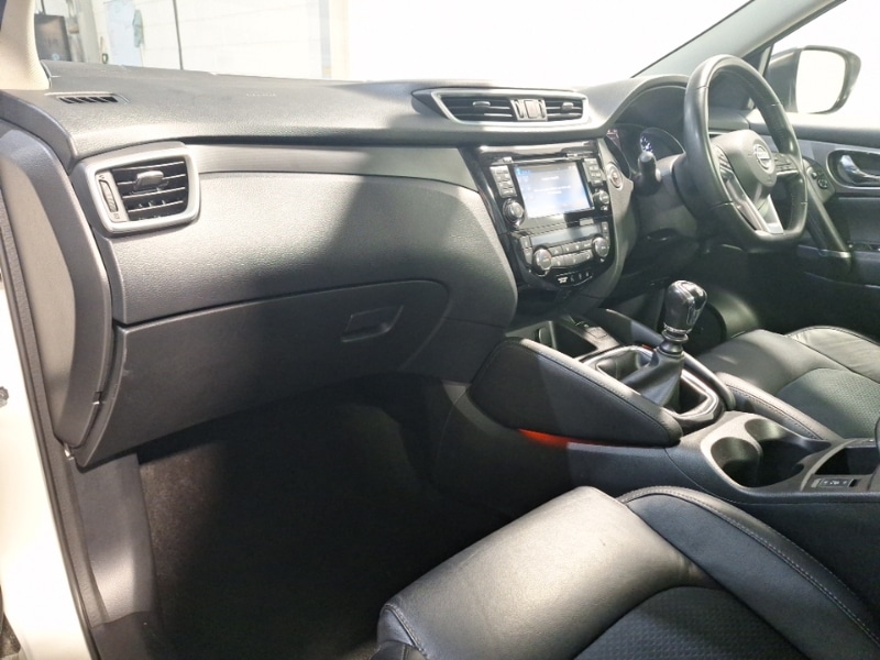 Used Nissan Qashqai 2018 for sale - 77380113: Photo 5