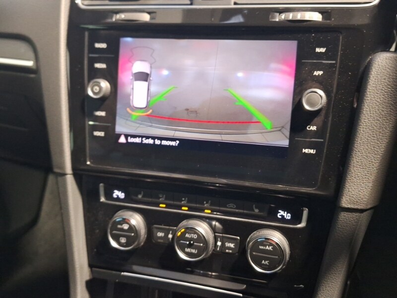 Used Volkswagen Golf 2019 for sale - 77466196: Photo 10