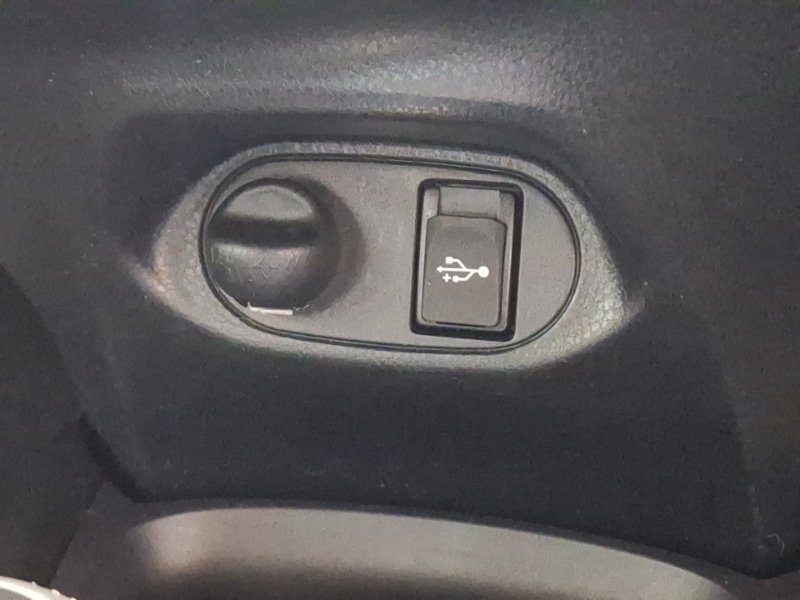 Used Toyota Yaris 2020 for sale - 76707958: Photo 17