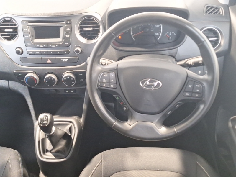 Used Hyundai i10 2017 for sale - 76354582: Photo 7