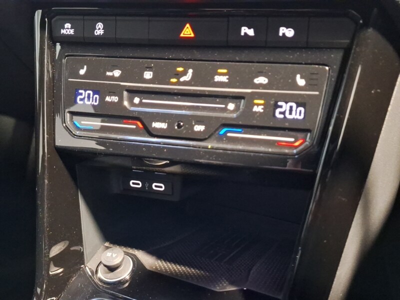 Used Volkswagen T-Roc 2025 for sale - 77078308: Photo 19