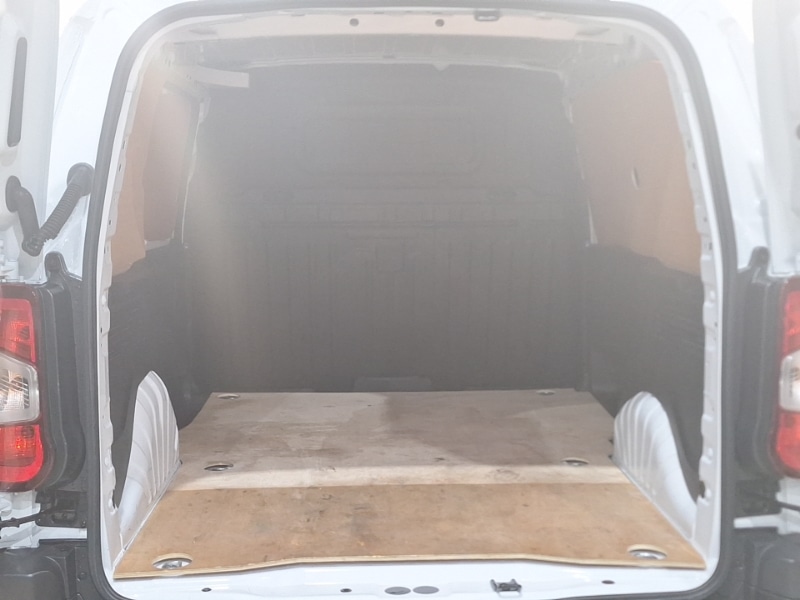 Used Vauxhall Combo 2024 for sale - 76506928: Photo 8