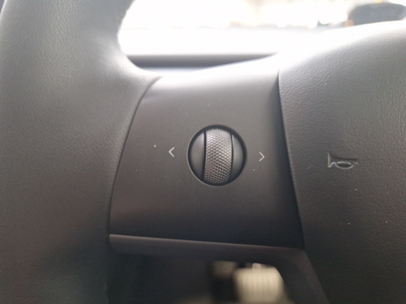 Used Tesla Model Y 2023 for sale - 76390455: Photo 18