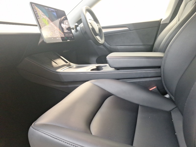 Used Tesla Model Y 2023 for sale - 76390455: Photo 5