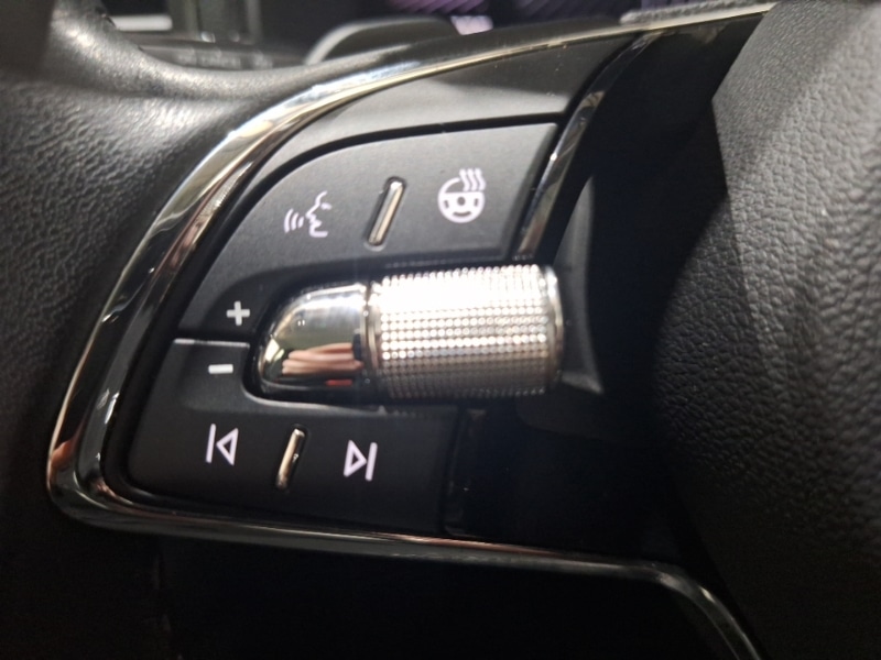 Used Skoda Karoq 2022 for sale - 77596551: Photo 17