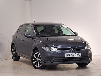 Used Volkswagen Polo 2024 for sale - 75618082: Photo