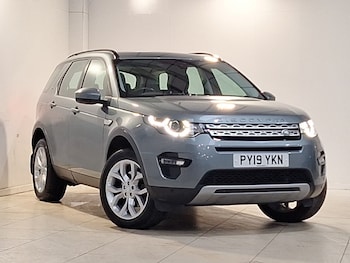 Land Rover Discovery Sport feature image