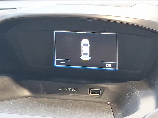Used Ford C-Max 2016 for sale - 76233306: Photo 10