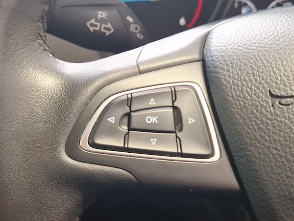 Used Ford C-Max 2016 for sale - 76233306: Photo 17