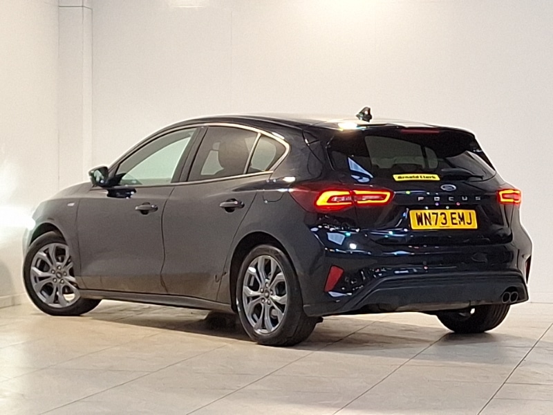 Used Ford Focus 2023 for sale - 76860403: Photo 3