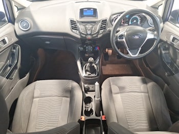 Used Ford Fiesta 2015 for sale - 76297909: Photo 2