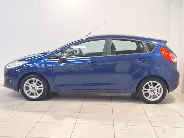 Used Ford Fiesta 2015 for sale - 76297909: Photo 4