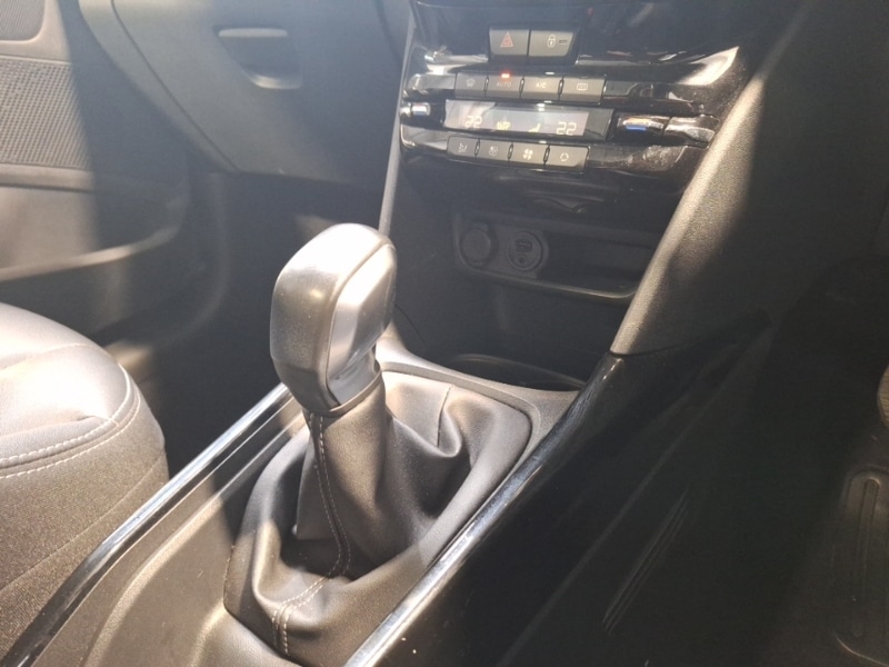 Used Peugeot 2008 2018 for sale - 77419173: Photo 11