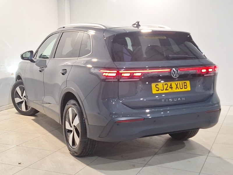 Used Volkswagen Tiguan 2024 for sale - 77162560: Photo 3