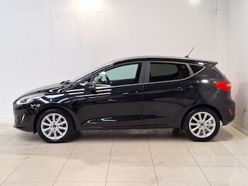 Used Ford Fiesta 2018 for sale - 78099127: Photo