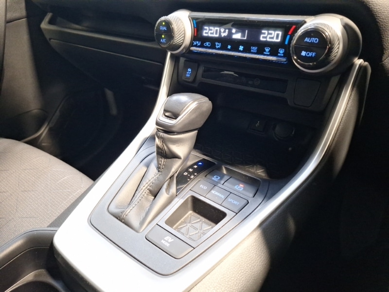 Used Toyota RAV4 2020 for sale - 77798762: Photo 11