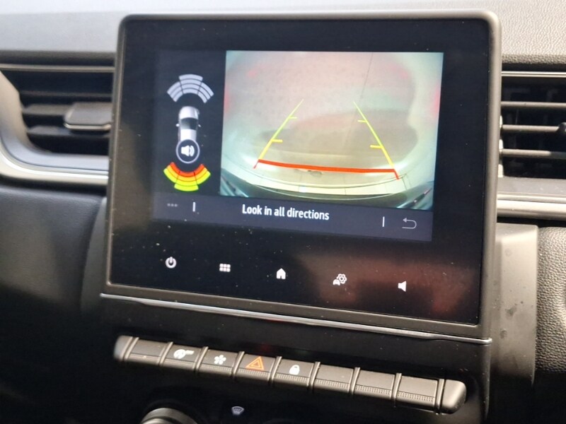 Used Renault Captur 2022 for sale - 77454101: Photo 10