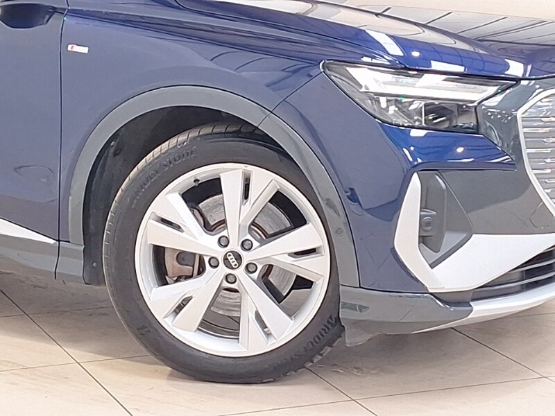 Used Audi Q4 e-tron 2023 for sale - 78041187: Photo 9