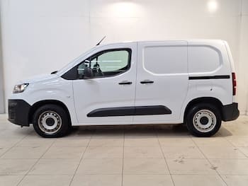 Used Citroen Berlingo 2024 for sale - 79718585: Photo