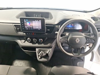 Used Renault Trafic 2024 for sale - 79433138: Photo