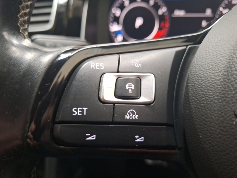 Used Volkswagen Golf 2018 for sale - 76839252: Photo 16