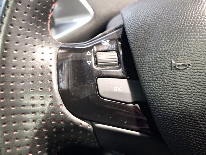 Used Peugeot 308 2018 for sale - 76741707: Photo 16