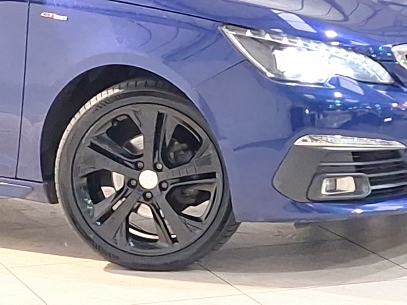 Used Peugeot 308 2018 for sale - 76741707: Photo 9