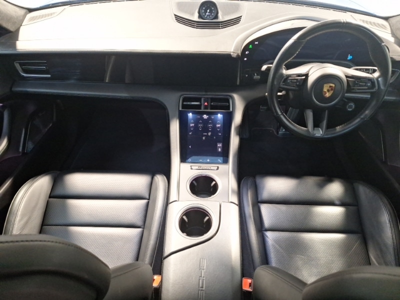 Used Porsche Taycan 2020 for sale - 77644747: Photo 2