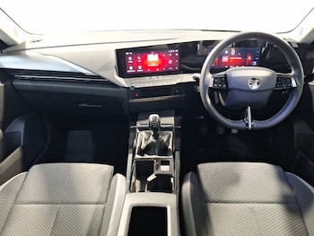 Used Vauxhall Astra 2023 for sale - 78771179: Photo