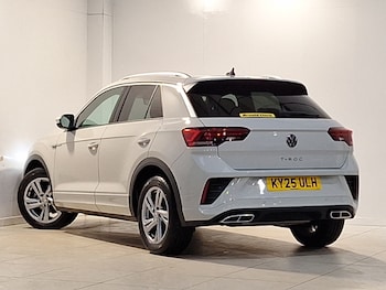 Used Volkswagen T-Roc 2025 for sale - 77169220: Photo
