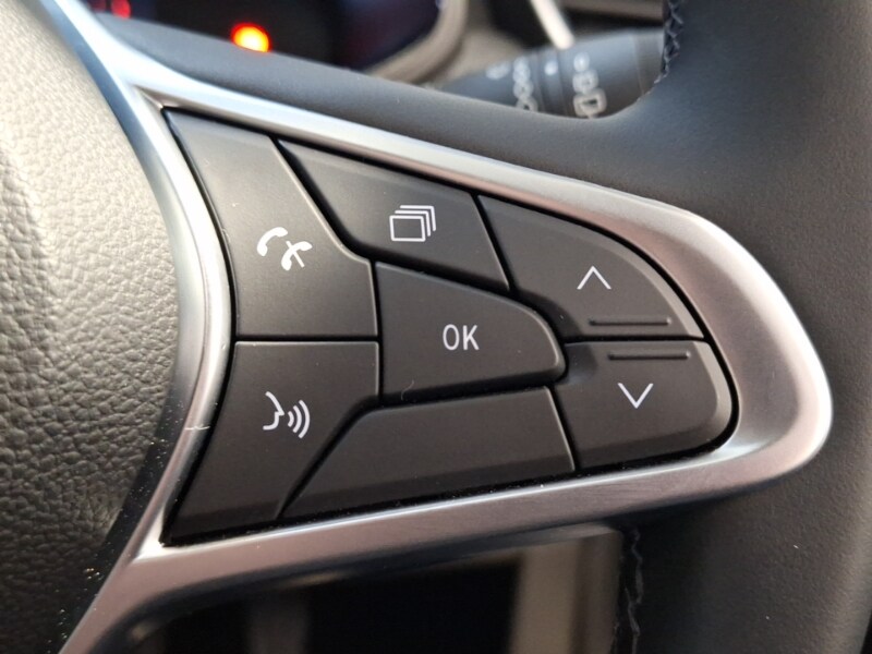 Used Renault Clio 2024 for sale - 77652368: Photo 17