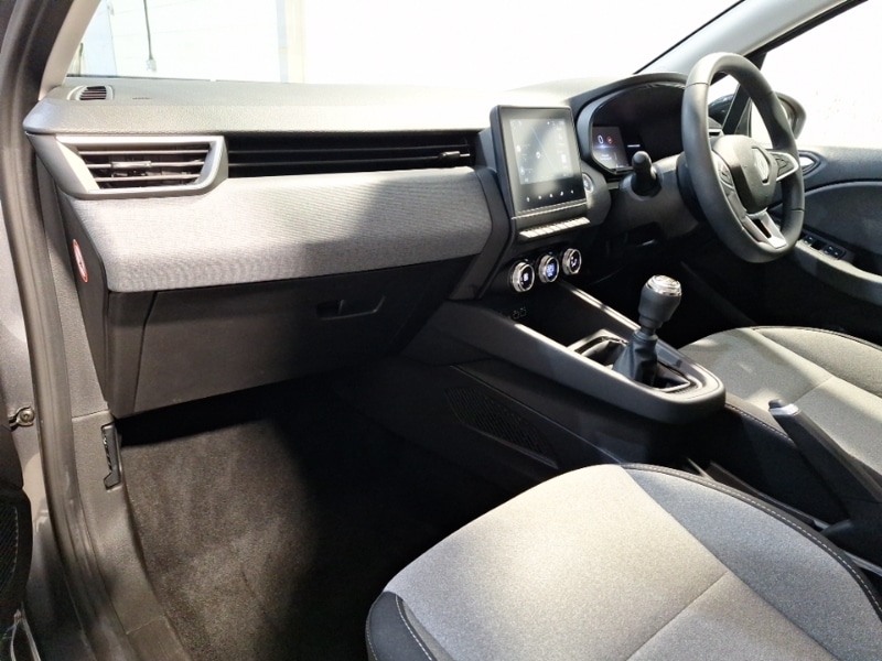 Used Renault Clio 2024 for sale - 77652368: Photo 5