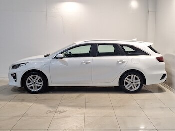 Used Kia Ceed 2019 for sale - 77300113: Photo