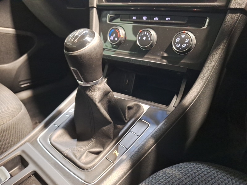 Used Volkswagen Golf 2019 for sale - 77273065: Photo 11