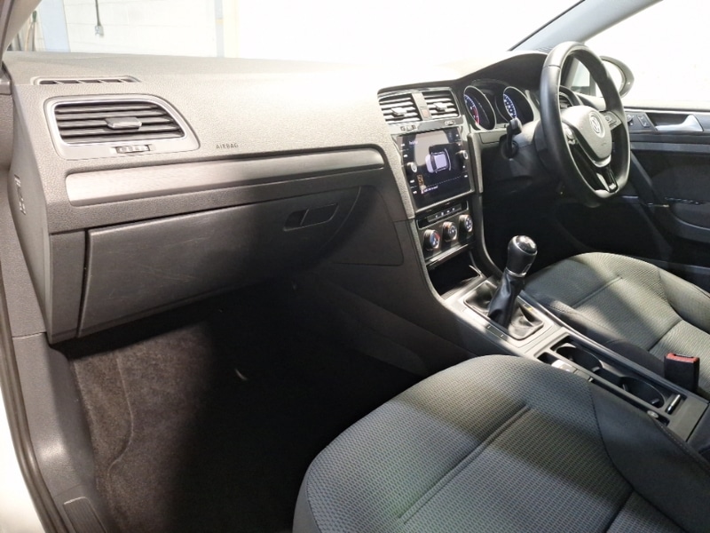 Used Volkswagen Golf 2019 for sale - 77273065: Photo 5