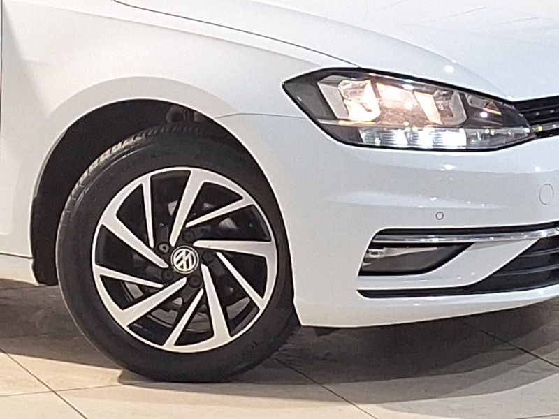 Used Volkswagen Golf 2019 for sale - 77273065: Photo 9