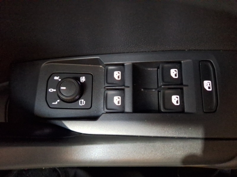 Used Volkswagen T-Cross 2024 for sale - 77114852: Photo 14