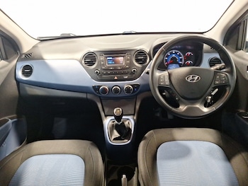 Used Hyundai i10 2016 for sale - 77874141: Photo