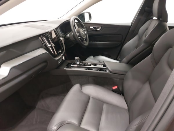 Used Volvo XC60 2023 for sale - 76311538: Photo 5