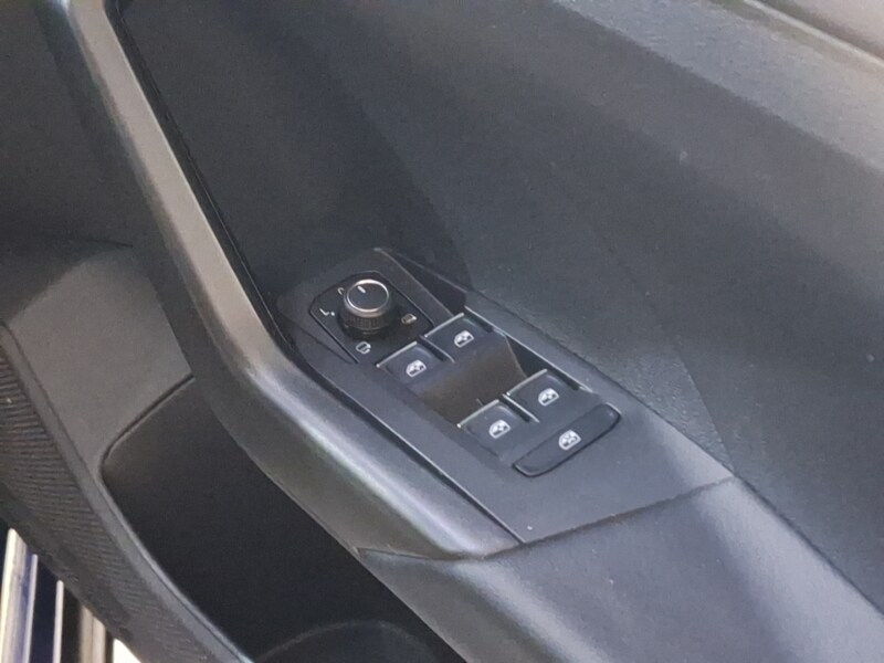 Used Volkswagen T-Cross 2023 for sale - 77503306: Photo 14