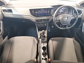 Used Volkswagen Polo 2018 for sale - 79569723: Photo