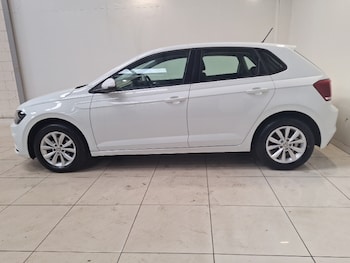 Used Volkswagen Polo 2018 for sale - 79569723: Photo