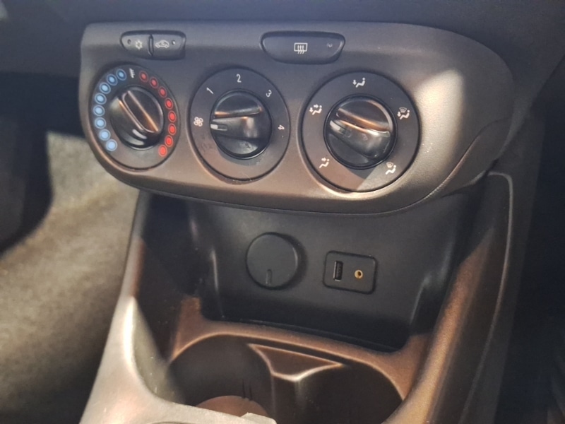 Used Vauxhall Corsa 2015 for sale - 77289772: Photo 19