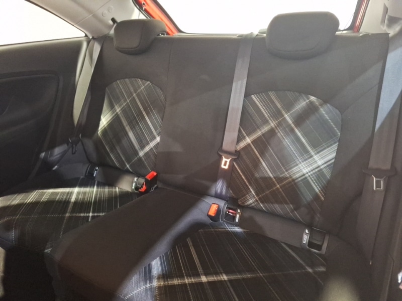 Used Vauxhall Corsa 2015 for sale - 77289772: Photo 6