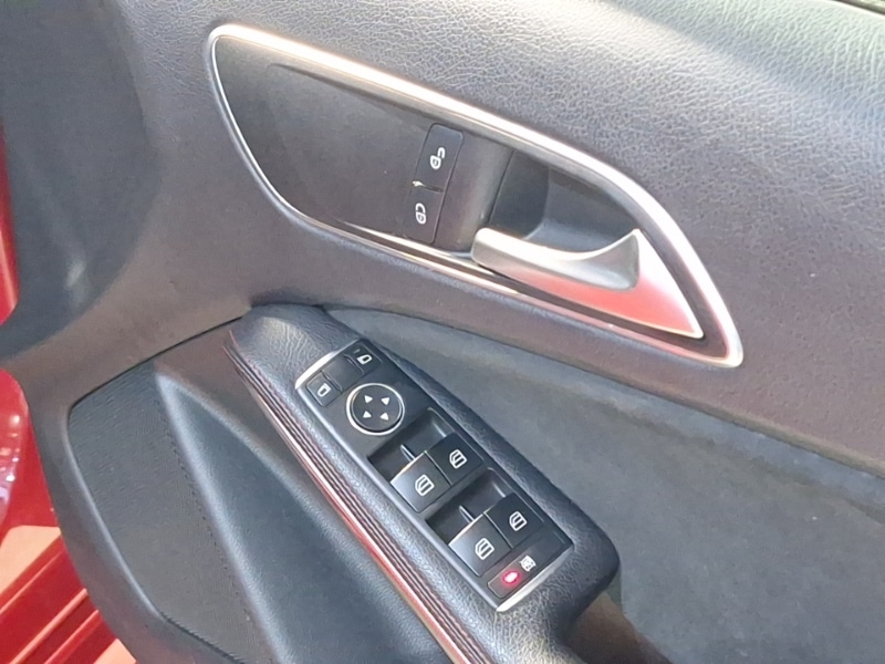 Used Mercedes-Benz A-Class 2016 for sale - 76893597: Photo 10