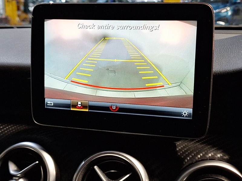 Used Mercedes-Benz A-Class 2016 for sale - 76893597: Photo 11