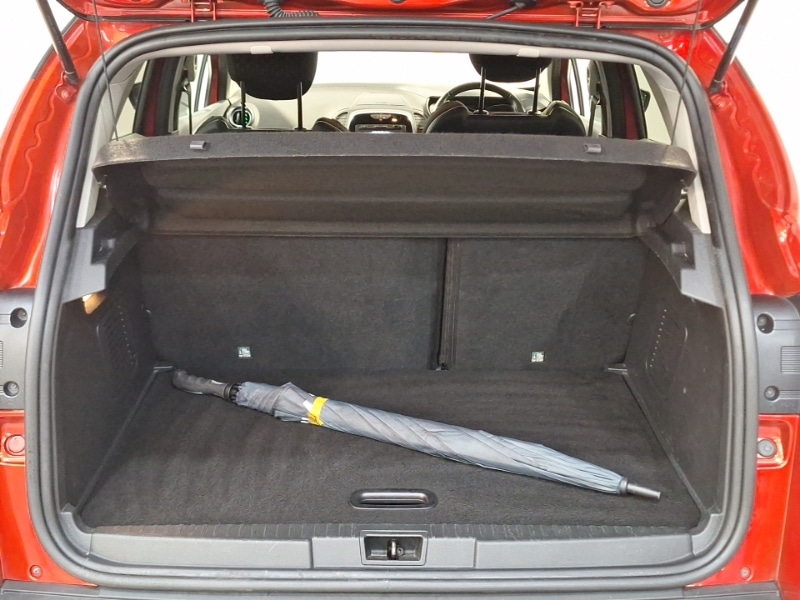 Used Renault Captur 2017 for sale - 76483851: Photo 8